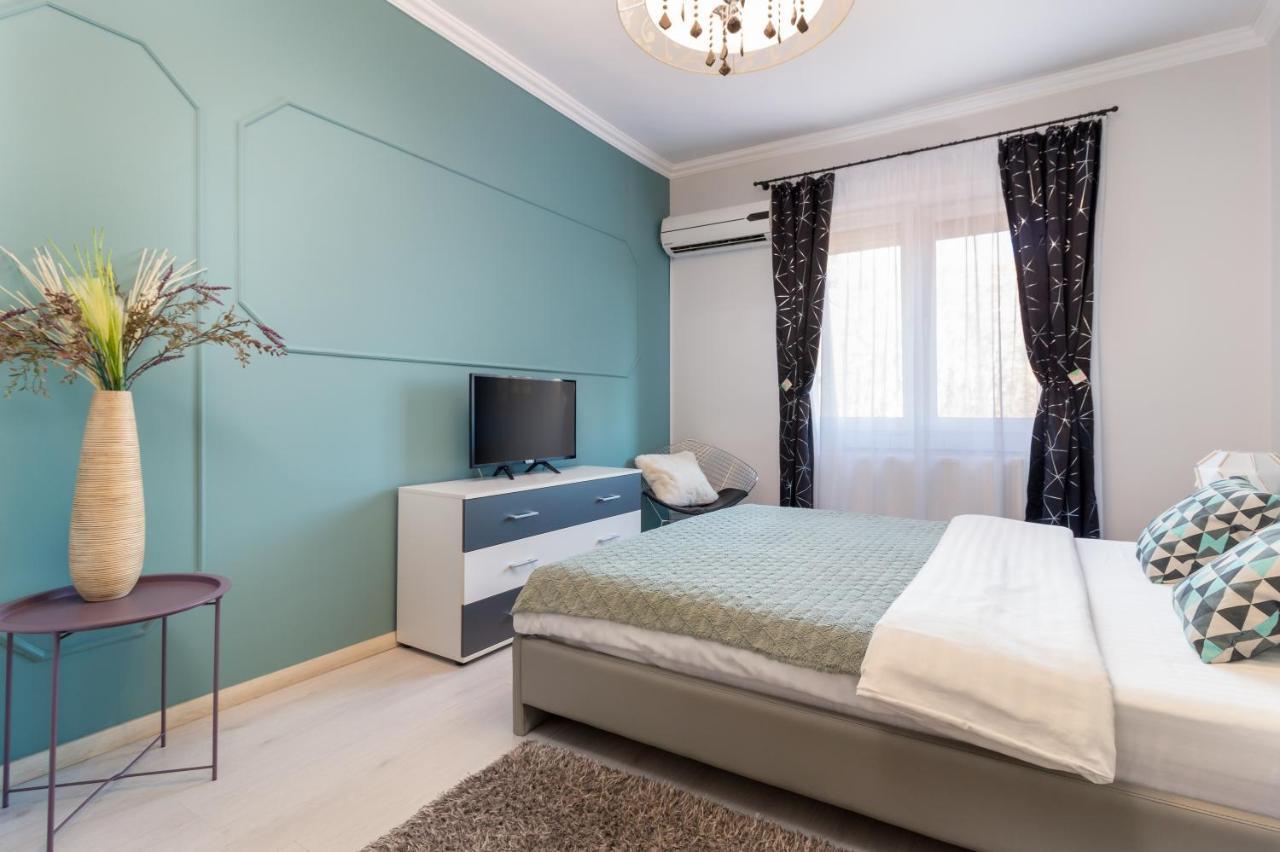 Moonlight Central Apartments Oradea Exterior foto